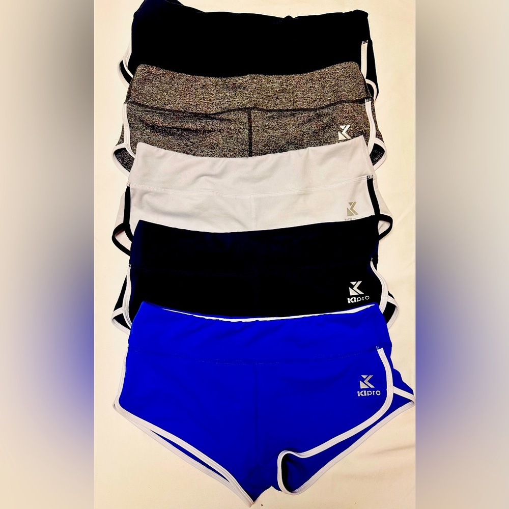 Kipro Women's Active Fitness Booty Shorts
